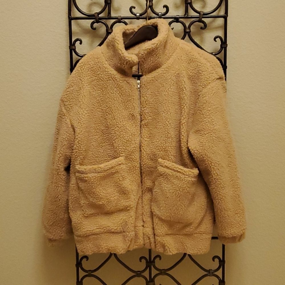 ZAFUL Teddy Coat - Size Medium